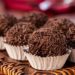 Готовим шоколадные конфеты с начинкой: коллекция рецептов и